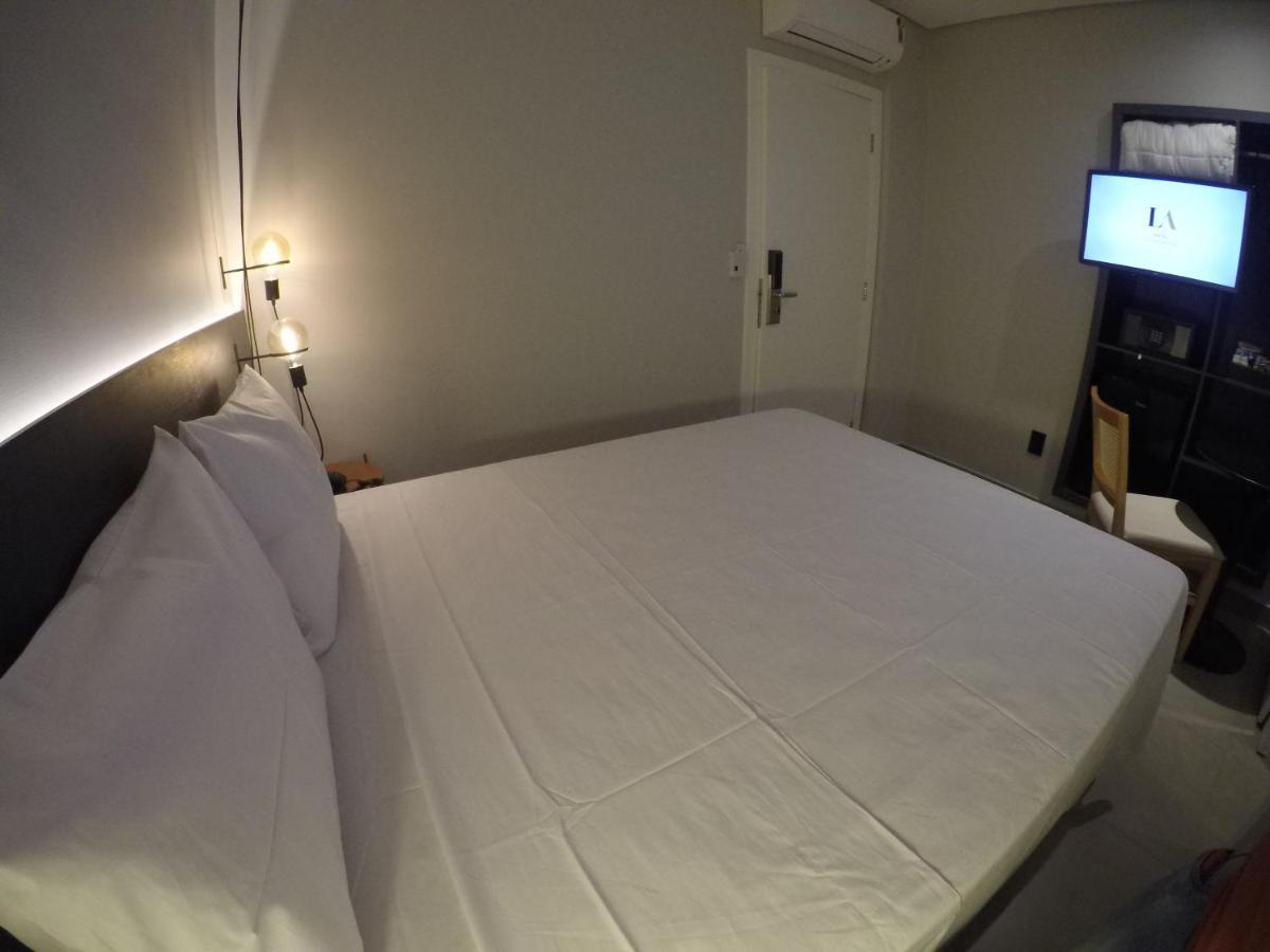La Hotel Votuporanga Luaran gambar